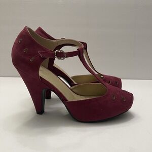Modcloth Zest is History Womens Burgundy Suede Heels TStrap sz 9 Retro Graham St